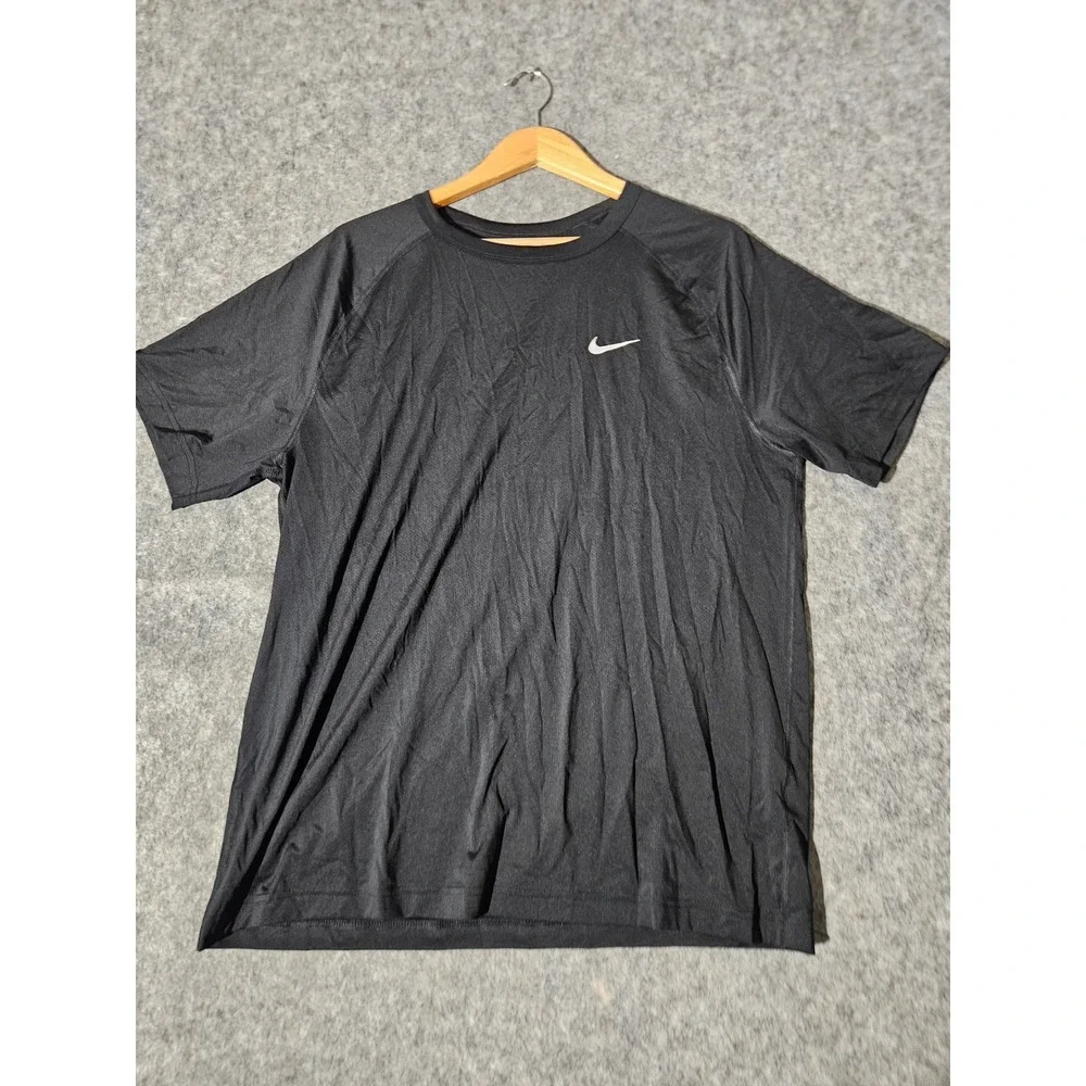 Nike Dri-FIT Legend Short Sleeve Training Shirt Black Large